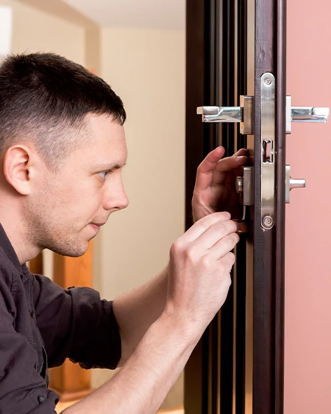 : Professional Locksmith For Commercial And Residential Locksmith Services in Rancho Calaveras, CA