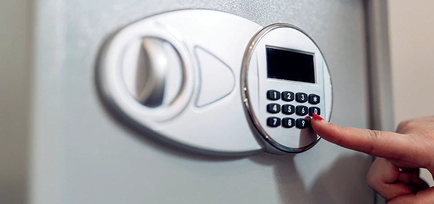 Jewelry Safe Cracking in Rancho Calaveras, California