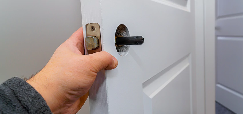 Nighttime Locksmith For Lock Repair in Rancho Calaveras, CA